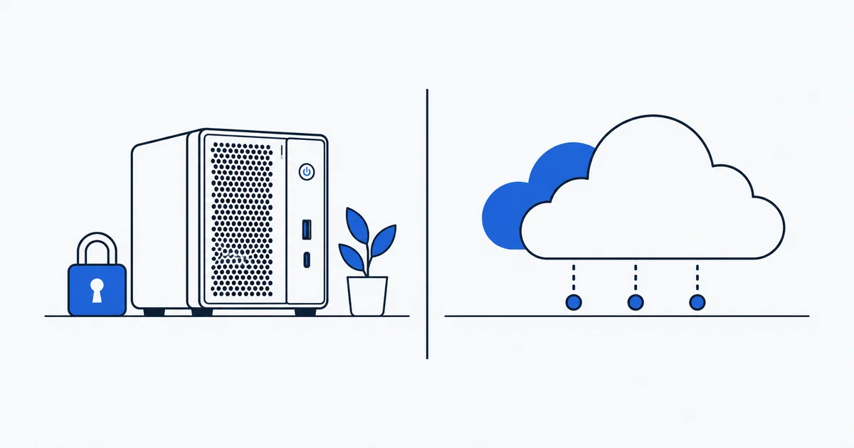 Illustration: Ein lokaler Computer mit Vorhängeschloss steht einer Cloud gegenüber.